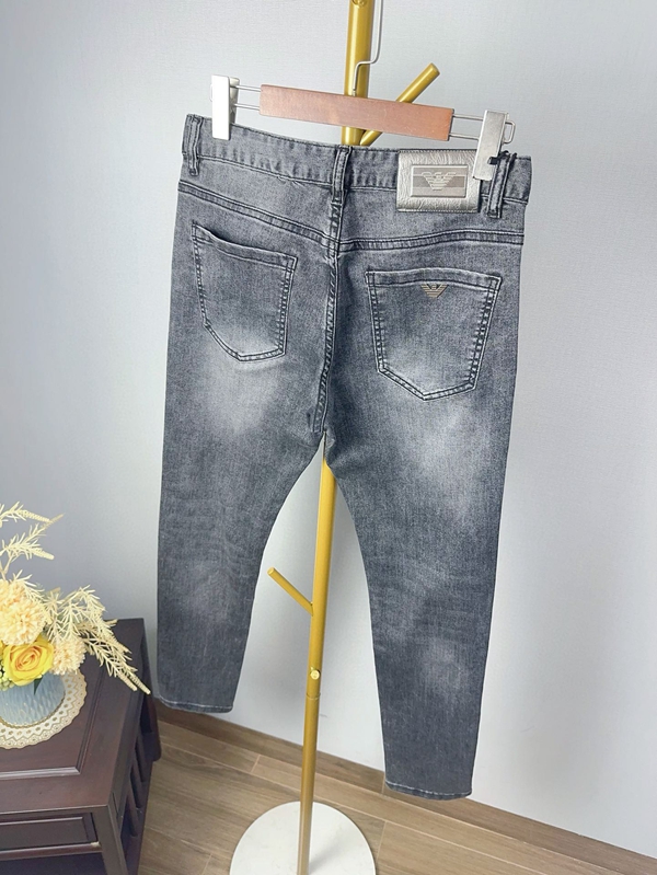 ブランドジーンズ細部ディテール